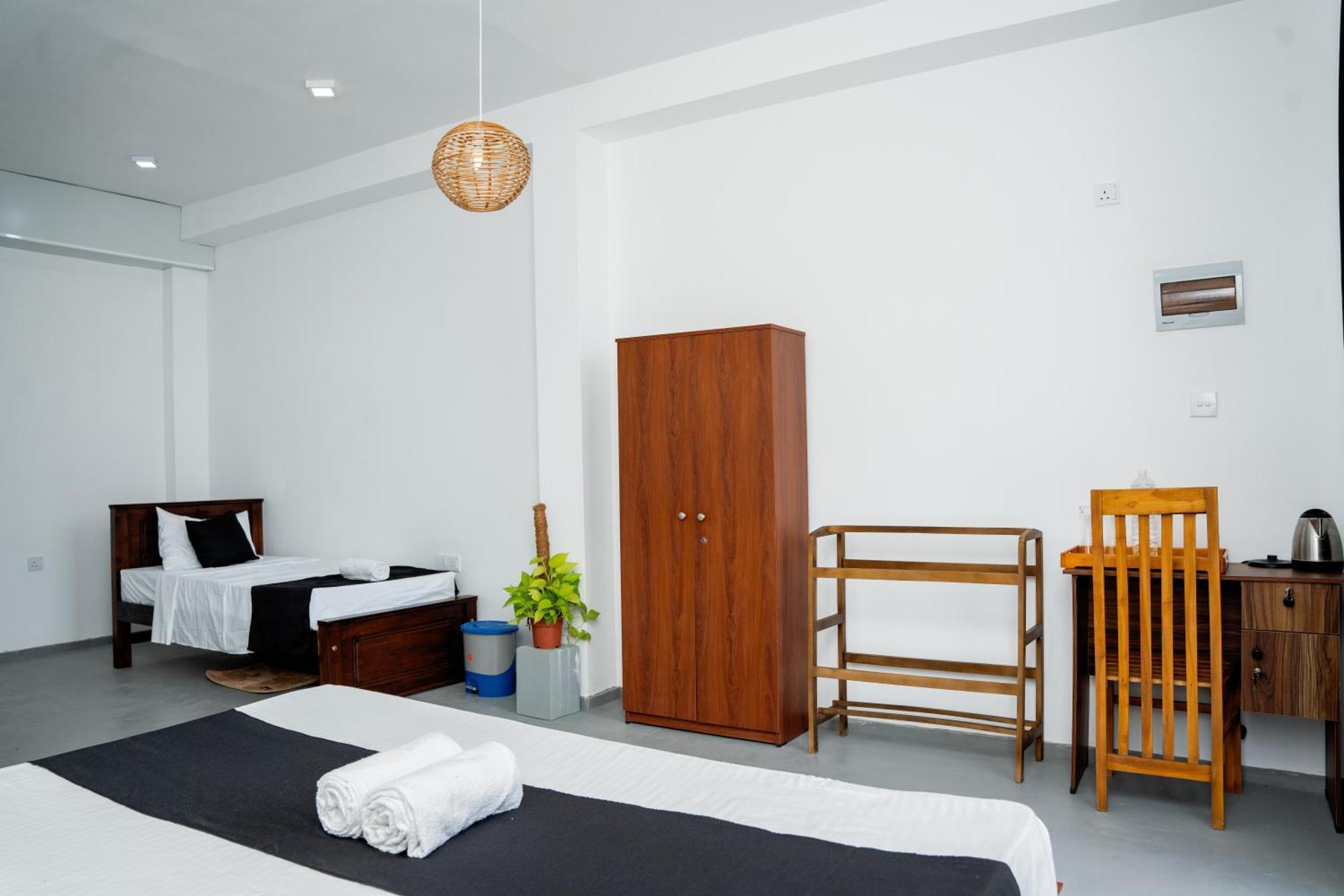 Regal Heights Hotel فيليغاما المظهر الخارجي الصورة