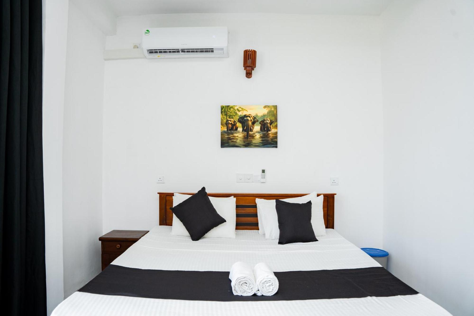 Regal Heights Hotel فيليغاما المظهر الخارجي الصورة